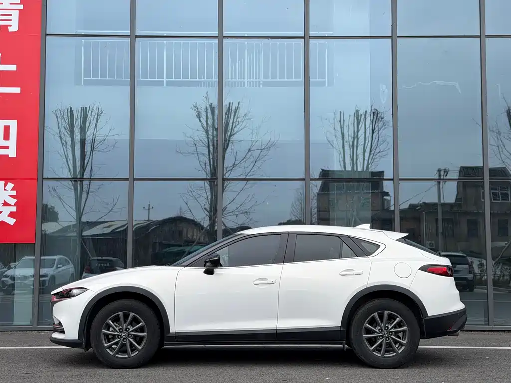 MAZDA CX 4