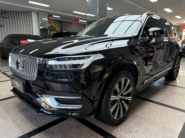 VOLVO  XC90 2020