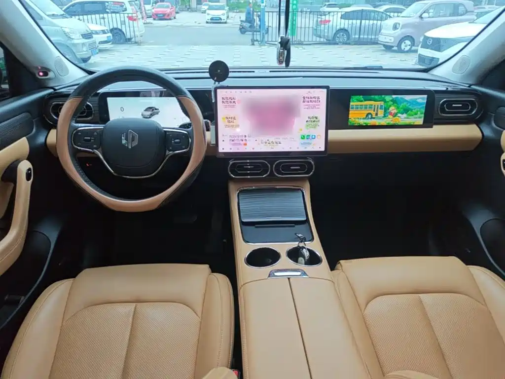 Leapmotor Leapmotor C11 — миниатюра 10