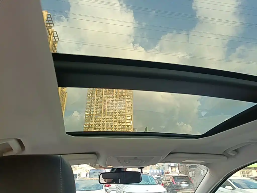 Ford Kuga — миниатюра 18