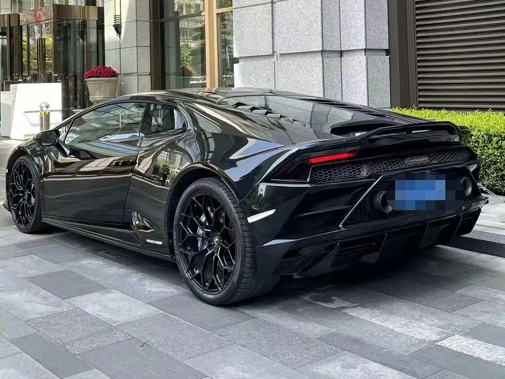 Lamborghini Huracán — миниатюра 4