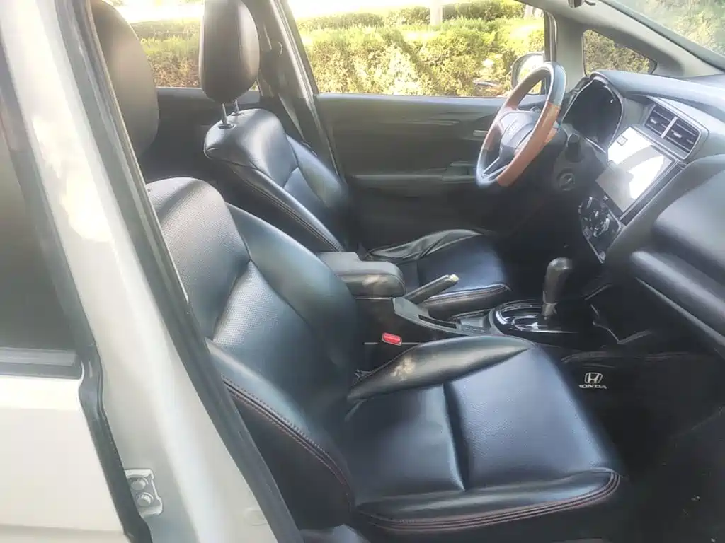 Honda Fit — миниатюра 25