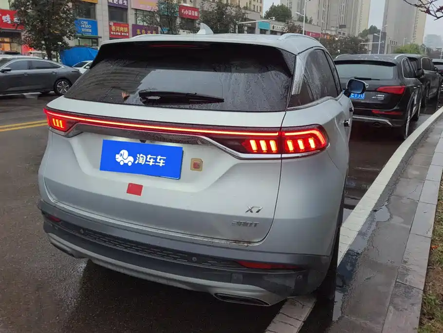 BAIC X7 — миниатюра 3