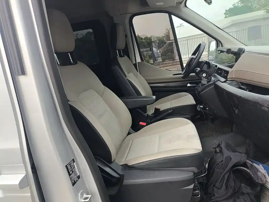 Ford Transit T8 — миниатюра 25