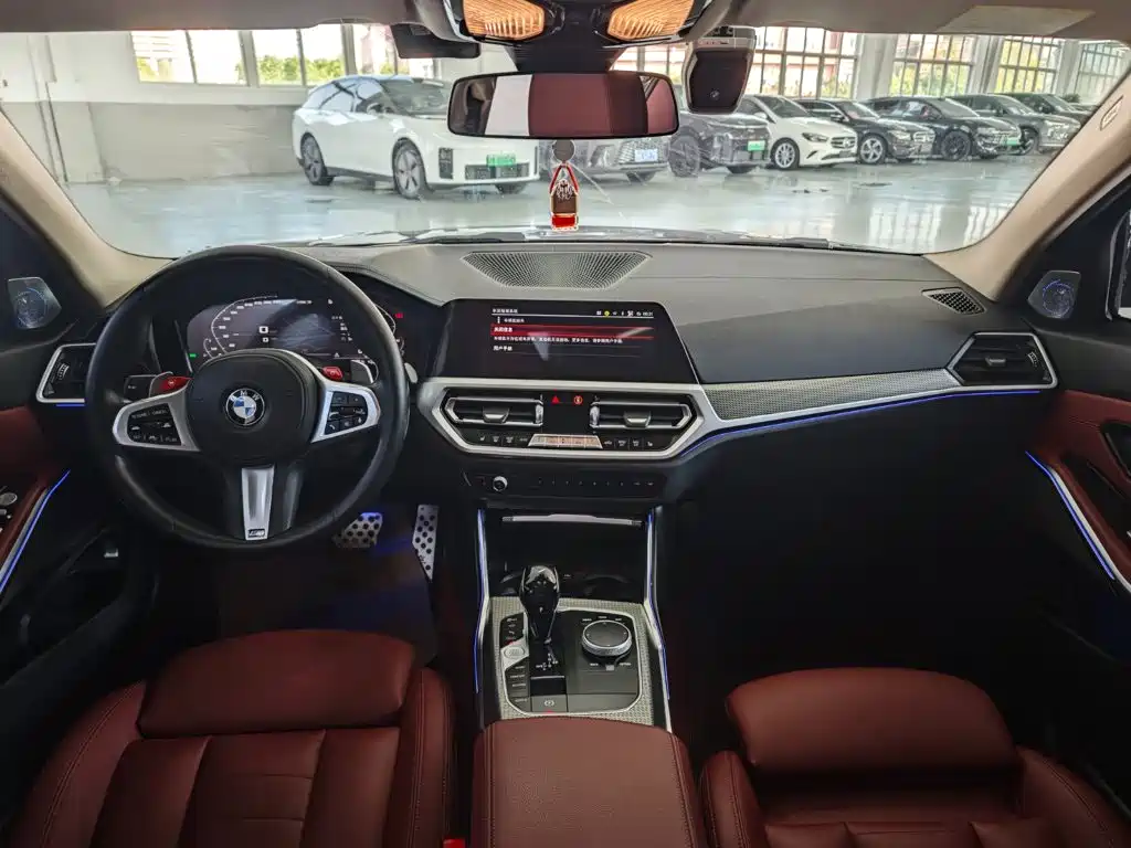 BMW 3 Series — миниатюра 8