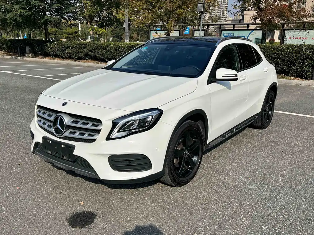 Mercedes-Benz GLA 2019