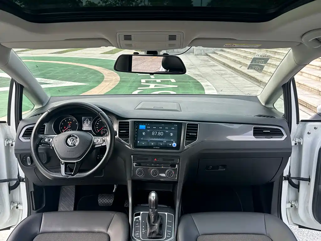 Volkswagen Golf Sportsvan — миниатюра 4