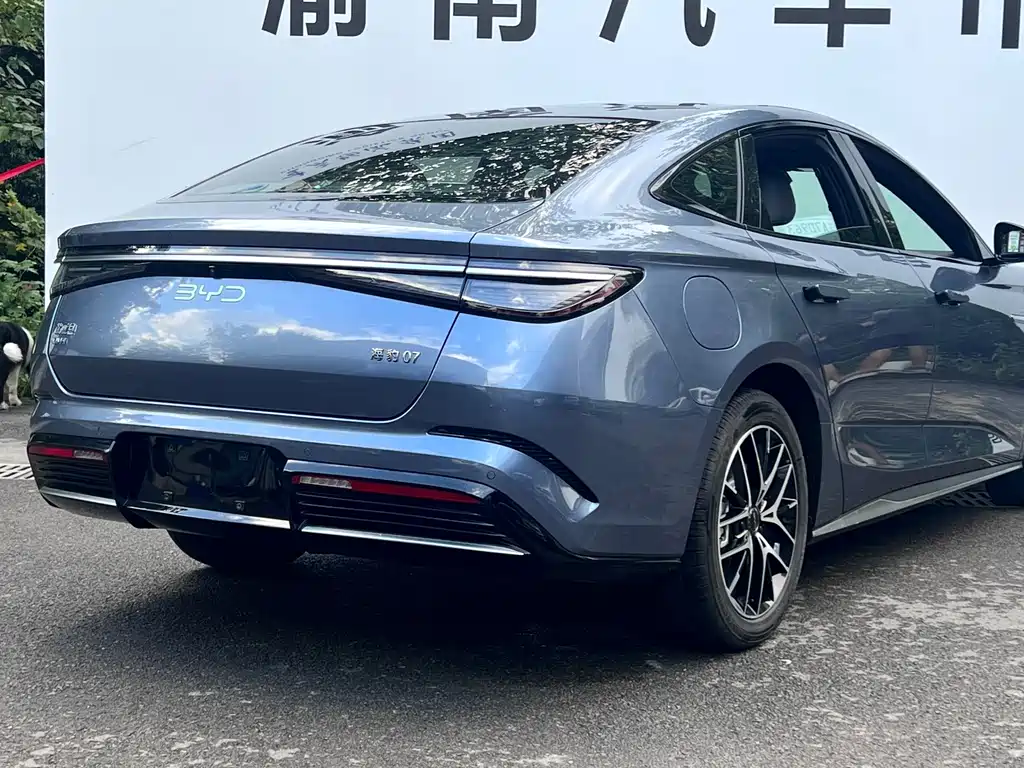 BYD Seal 07 DM-i — миниатюра 28