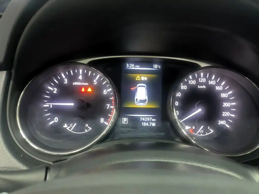 Nissan X-Trail — миниатюра 12