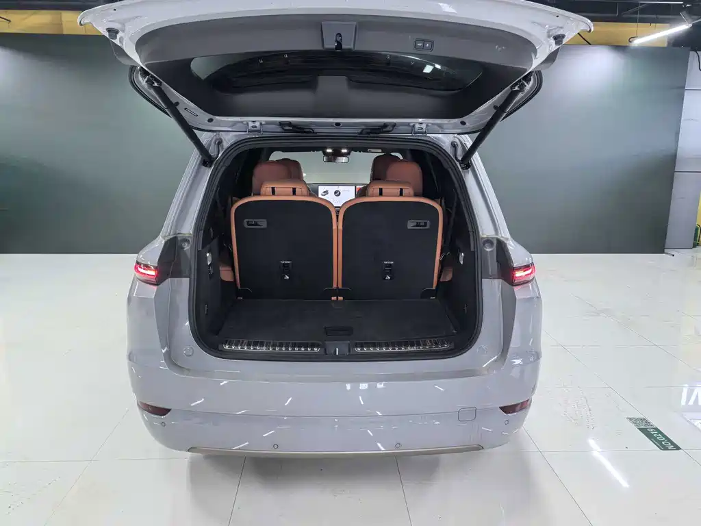 Li Auto Li L9 — миниатюра 4