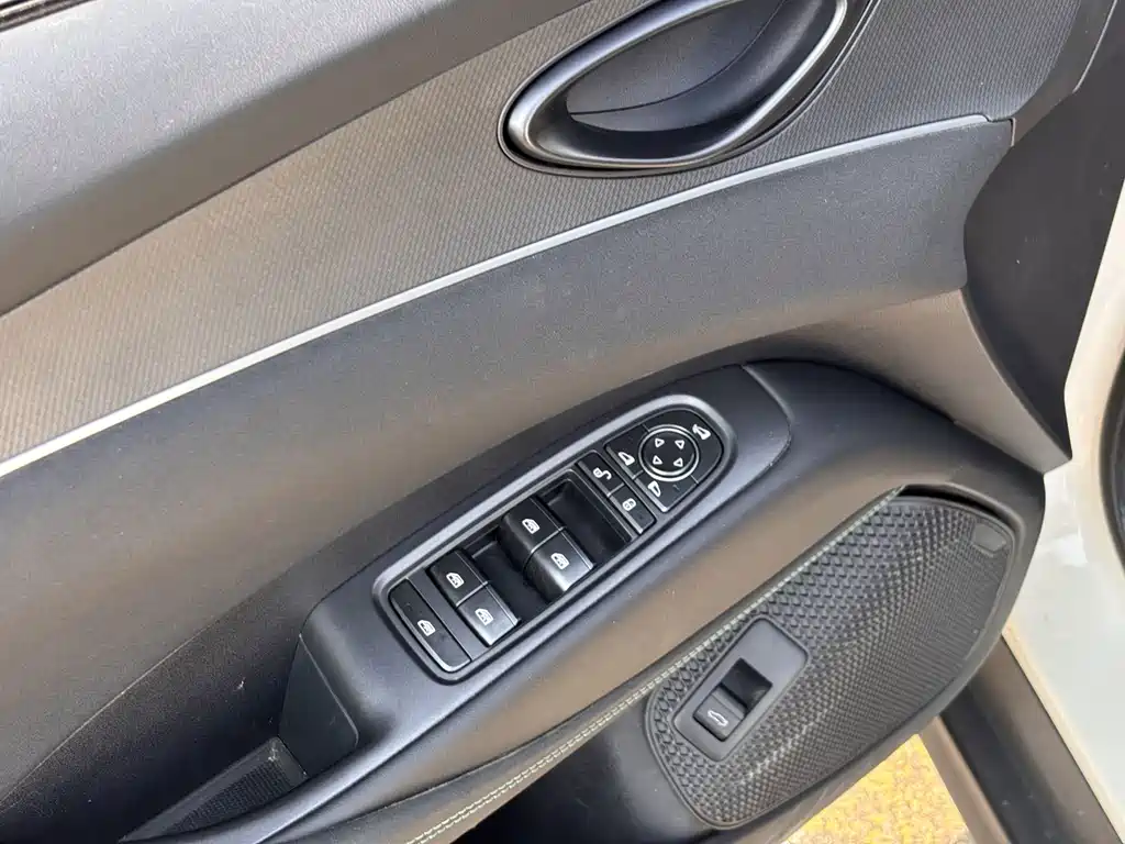 BYD Seal 06 — миниатюра 13