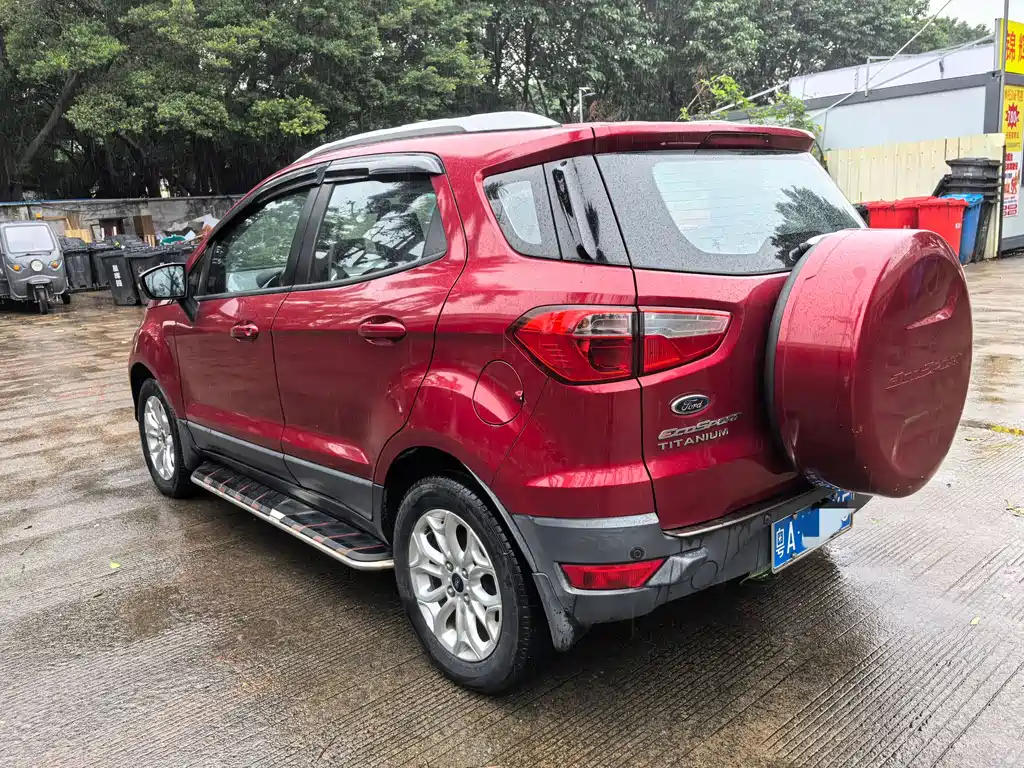 Ford EcoSport 2013 1.5L AT Luxury