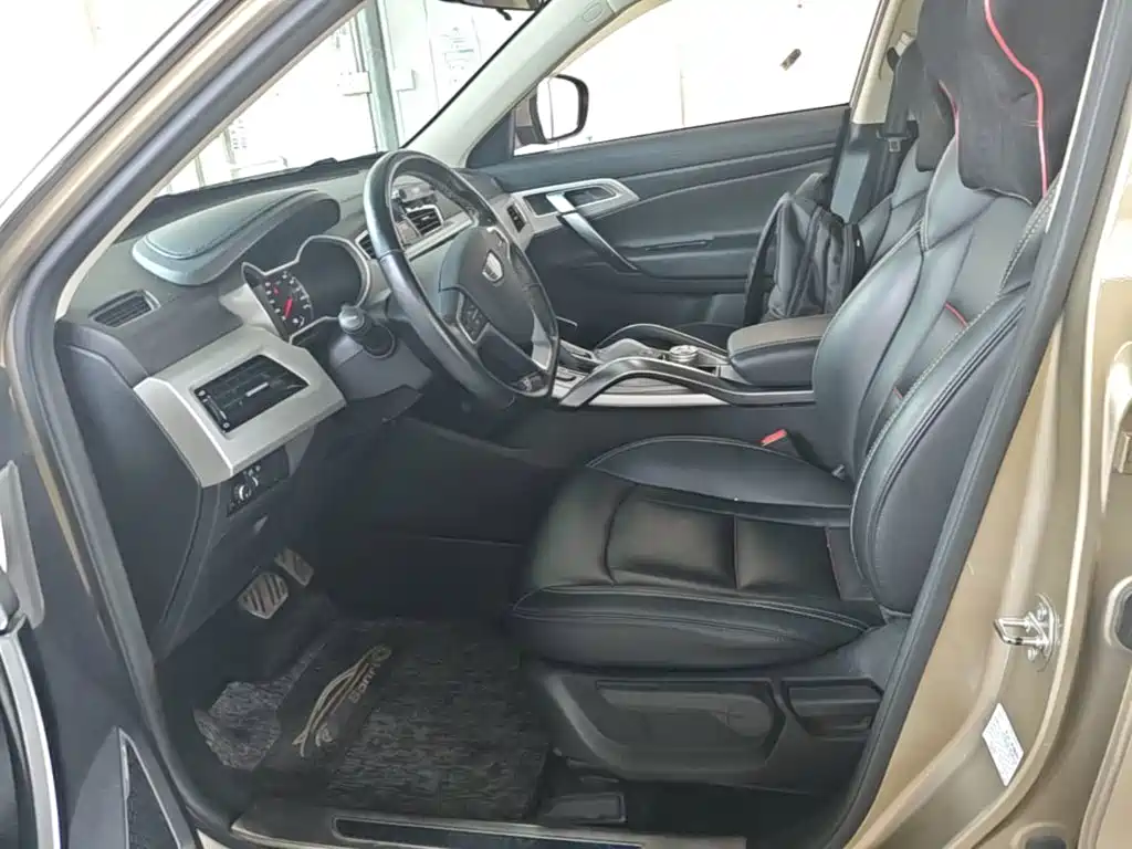 Geely Boyue — миниатюра 15