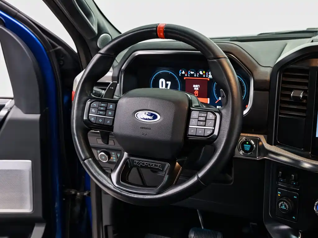 Ford F-150 Raptor — миниатюра 18