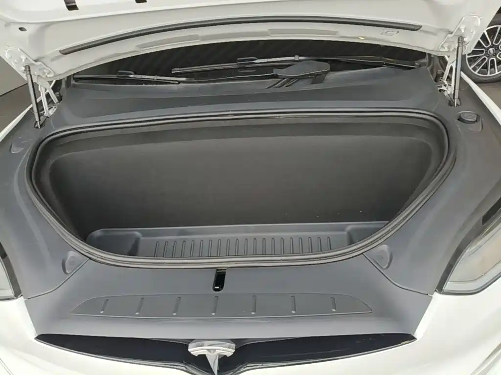 Tesla Model X — фотографии объявления, Фото 20