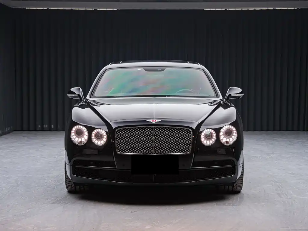 Bentley Flying Spur — миниатюра 2