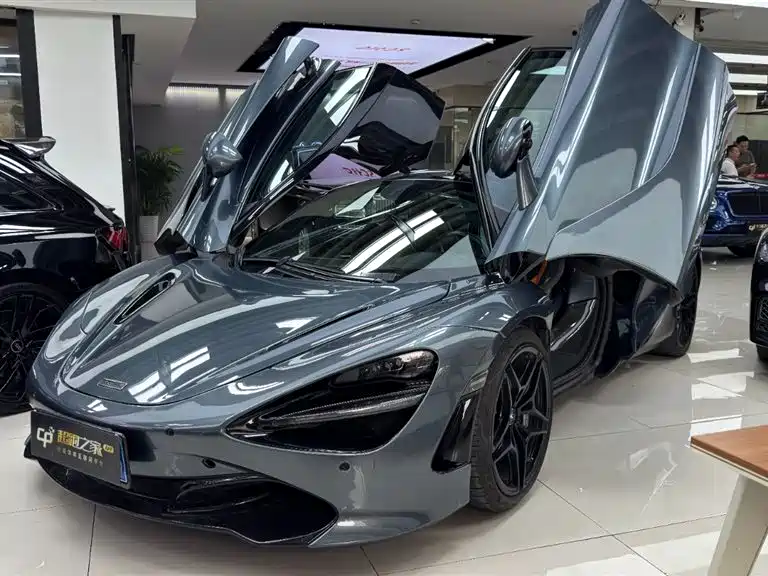 Купить McLaren 720S