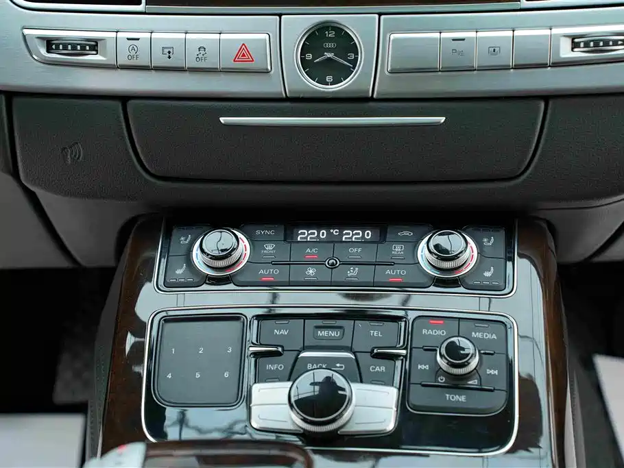 Audi A8 — миниатюра 39