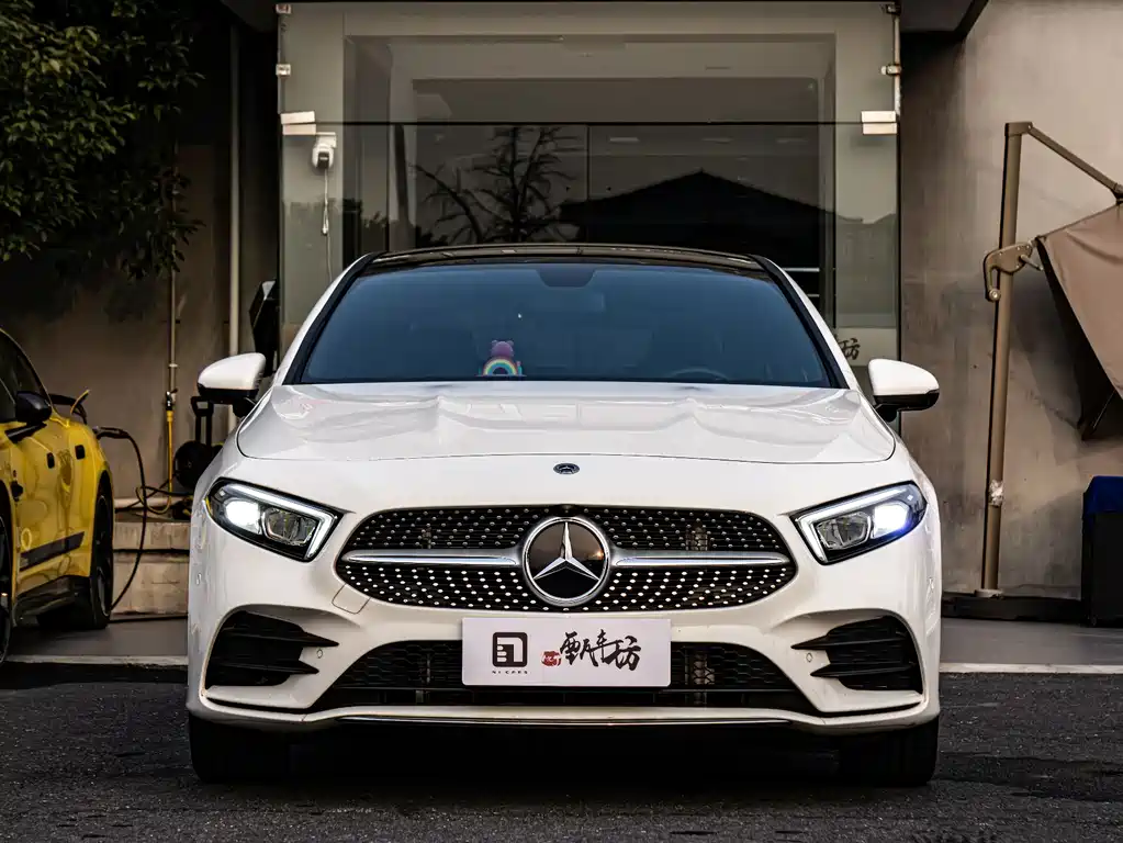 MERCEDES-BENZ A CLASS