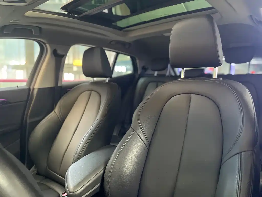BMW X2 (Import) — миниатюра 12