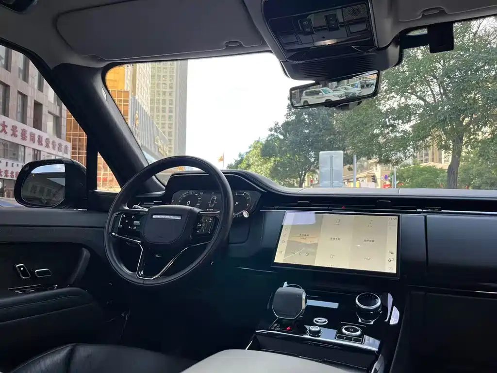 Land Rover Sport — миниатюра 7