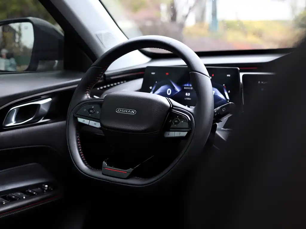 CHANGAN CHANGAN AUCHAN Z6