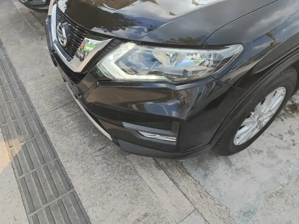 Nissan X-Trail — миниатюра 24