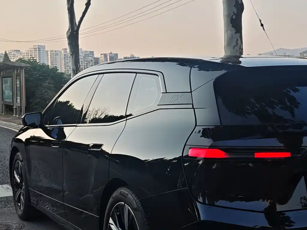 BMW iX — миниатюра 14