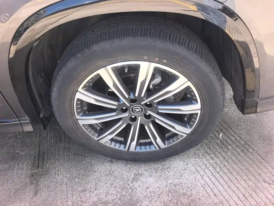 Changan Changan CS75PLUS — миниатюра 6