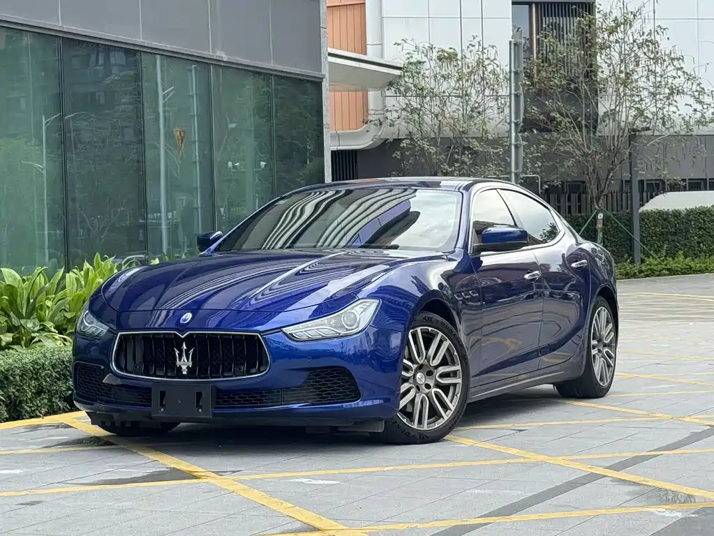 Купить Maserati Ghibli