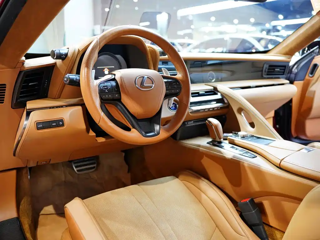 Lexus LC — миниатюра 25