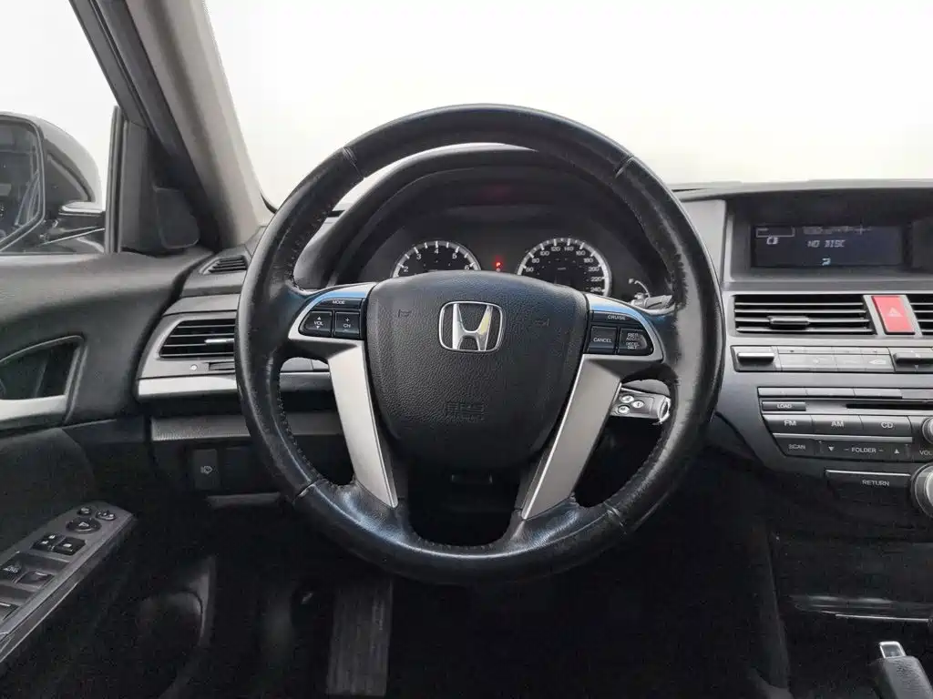 Honda Accord — миниатюра 11