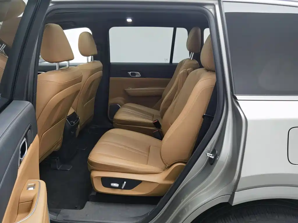 Li Auto Li ONE — миниатюра 15