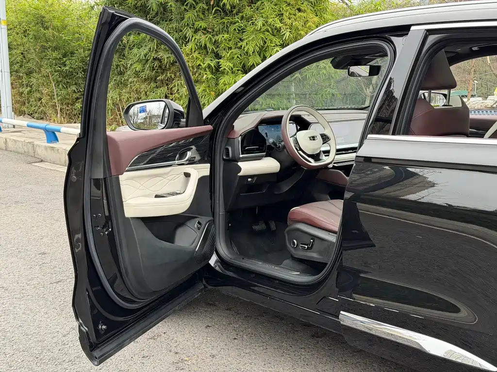 GEELY AUTOMOBILE XINGYUE L