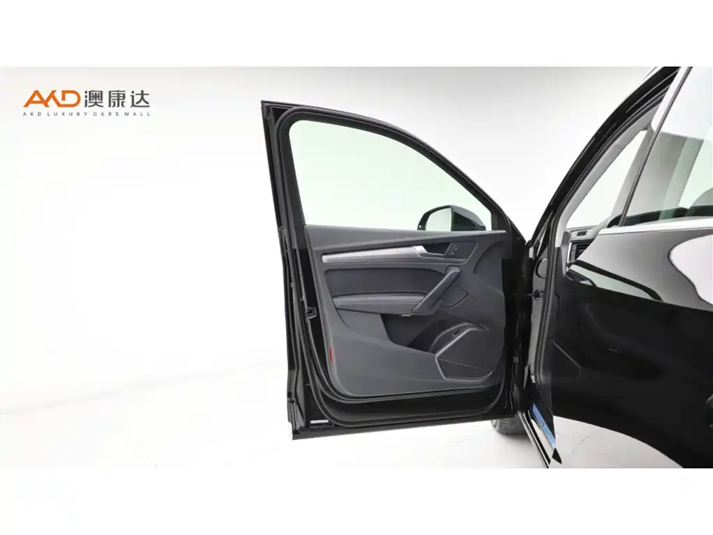 Audi Q5L 2022 40T Luxury