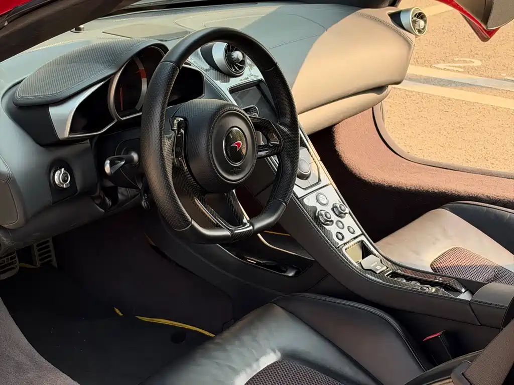 McLaren 12C — миниатюра 18
