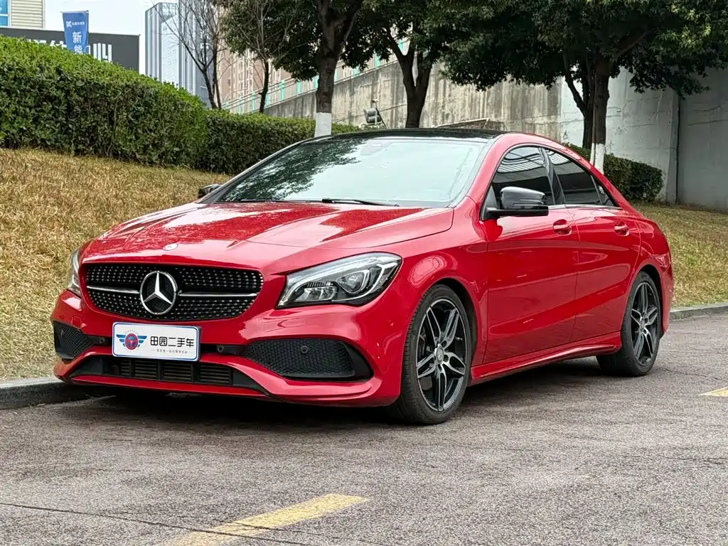 MERCEDES-BENZ CLA