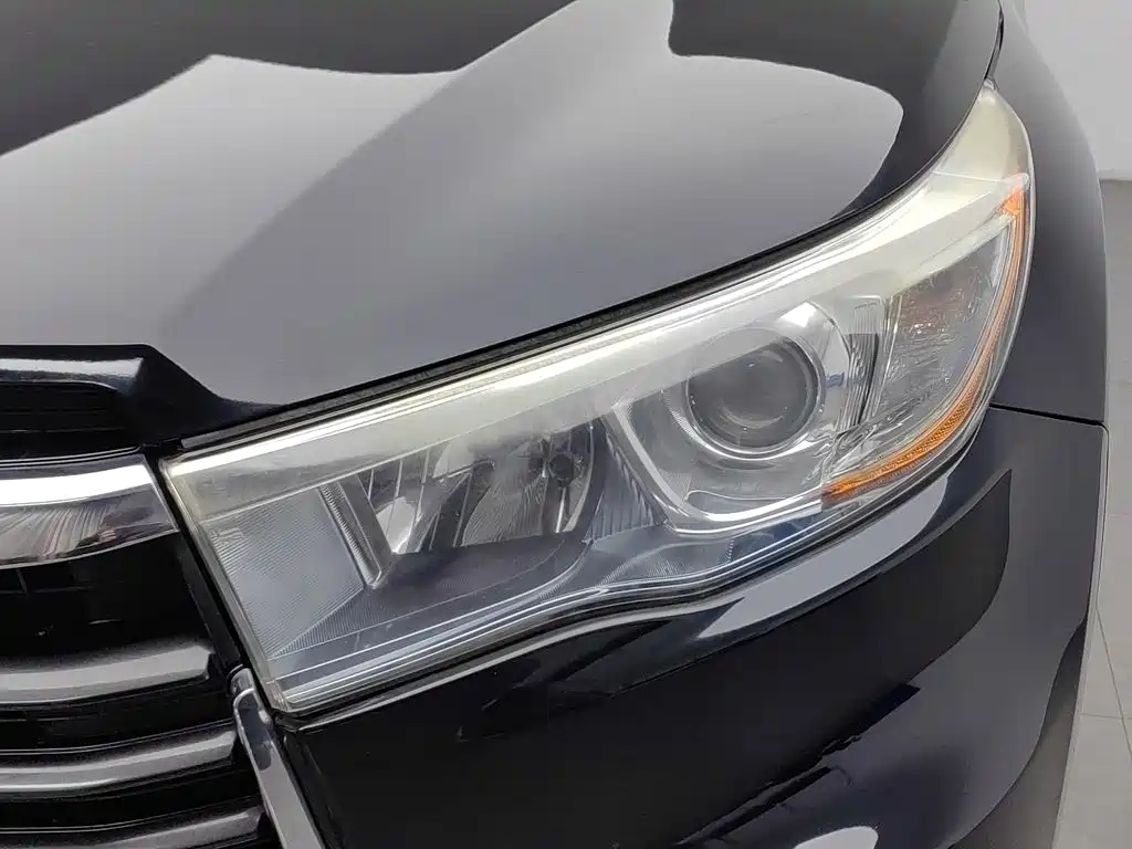 Toyota Highlander — миниатюра 7