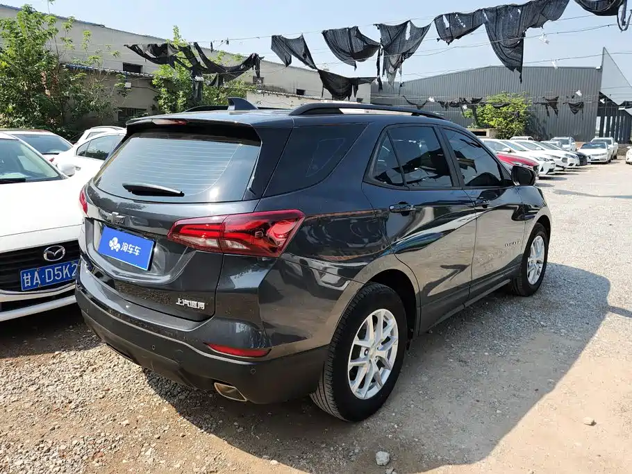 Chevrolet Equinox — миниатюра 3