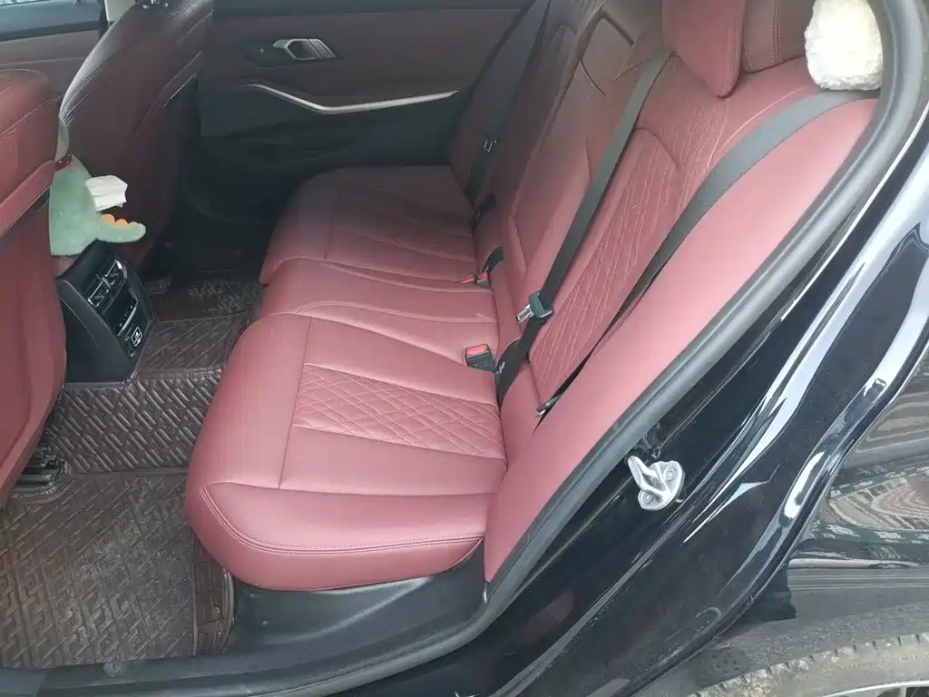 BMW 3 Series — миниатюра 15
