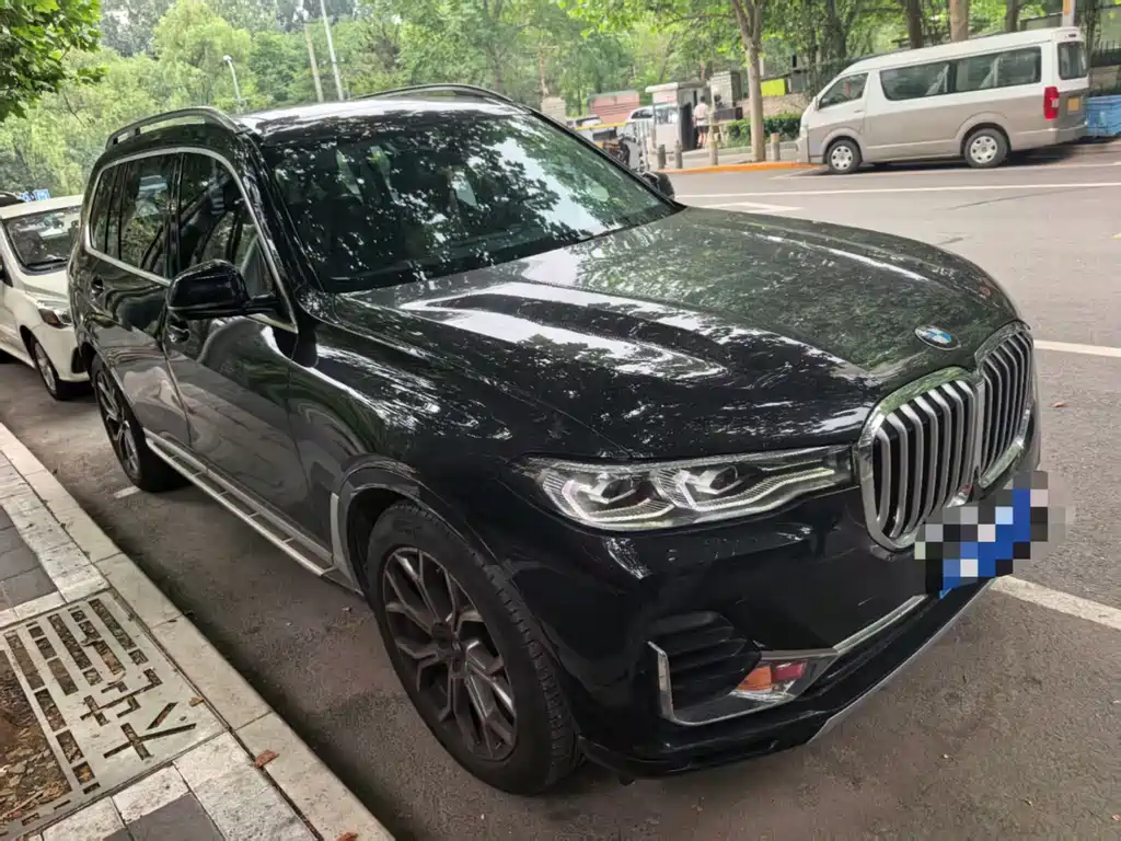 BMW X7 2022 xDrive40i Lead Luxury