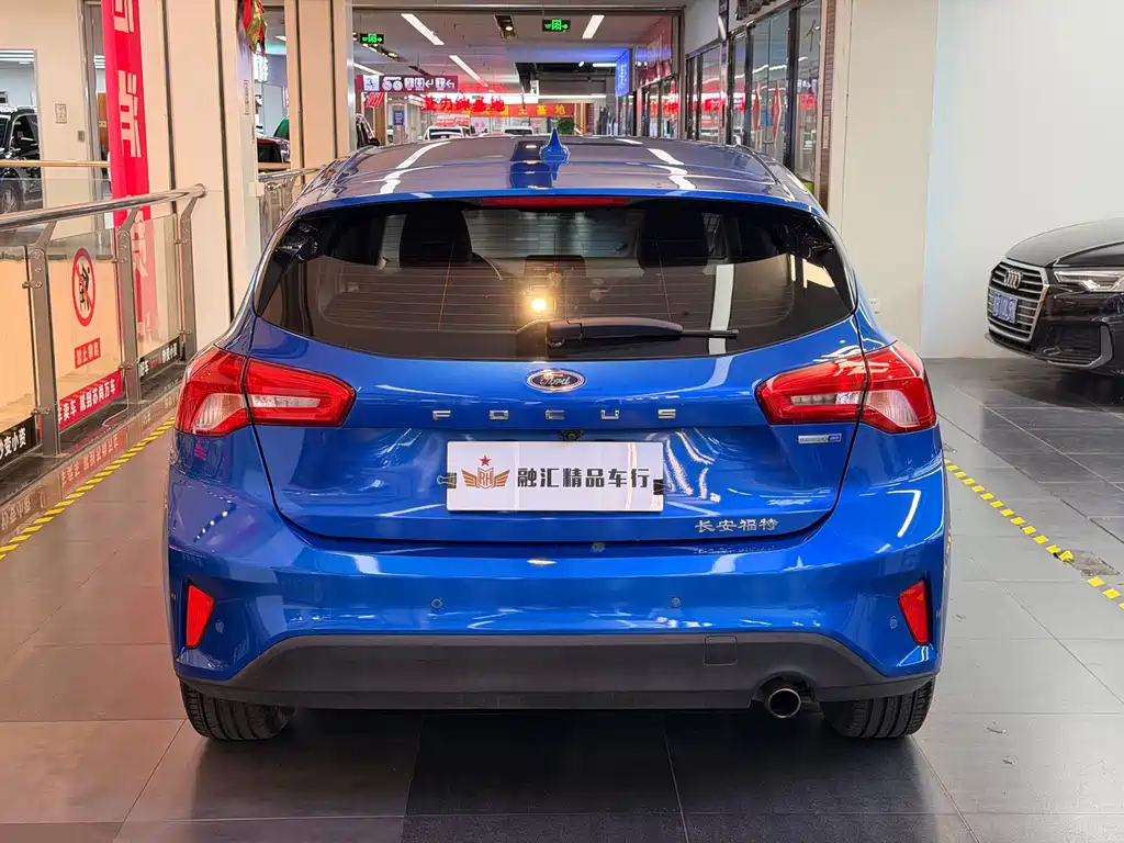 Ford Focus — миниатюра 5