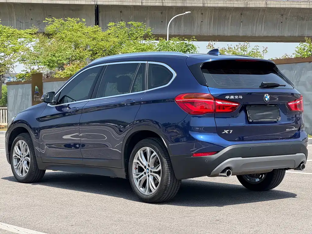 BMW X1 2019 sDrive20Li Lead
