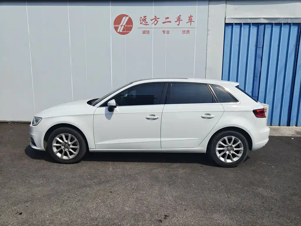 Audi A3 2014 Sportback 35 TFSI AT Fashion