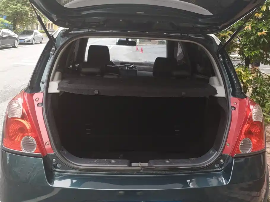 Suzuki Swift — миниатюра 4