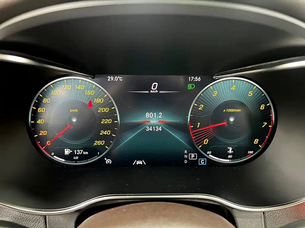 Mercedes-Benz GLC — миниатюра 13