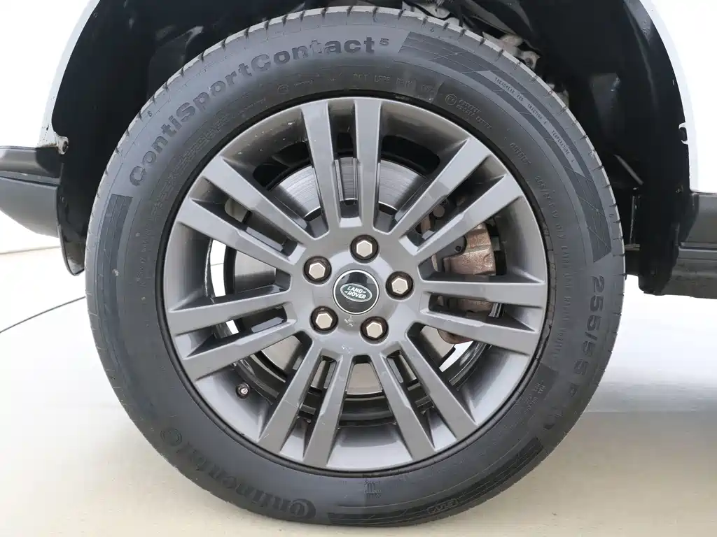 Land Rover Discovery — миниатюра 25
