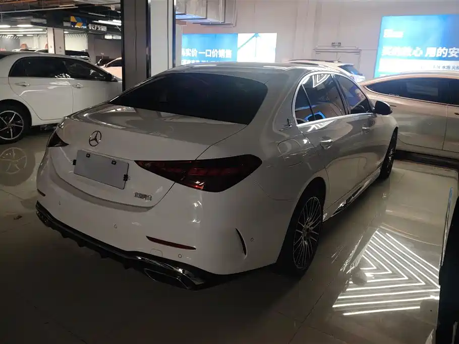 MERCEDES-BENZ C CLASS