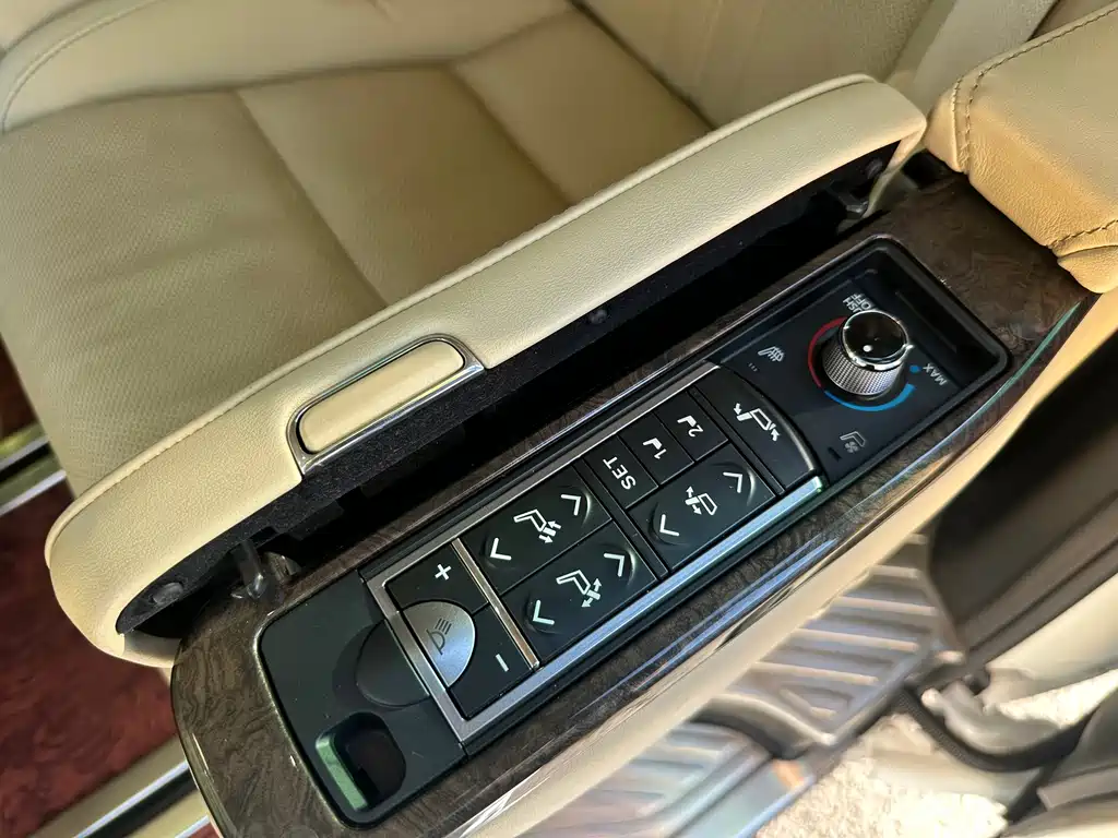 Toyota Alphard 2019 2.5L Luxury
