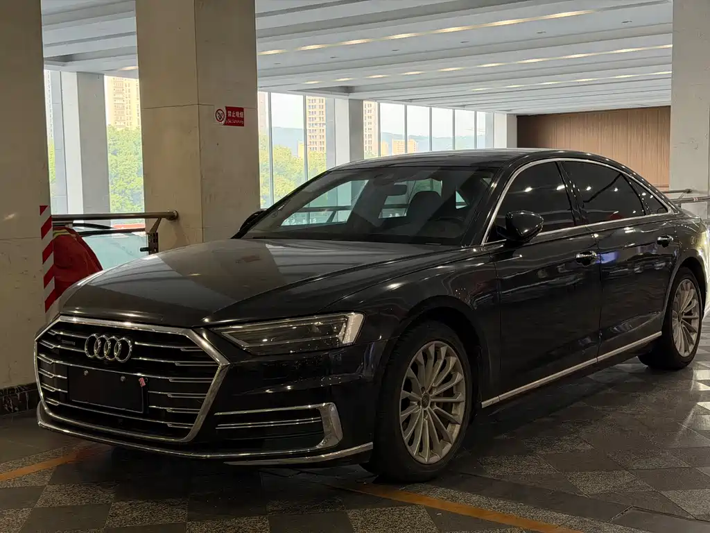 Audi A8 2021